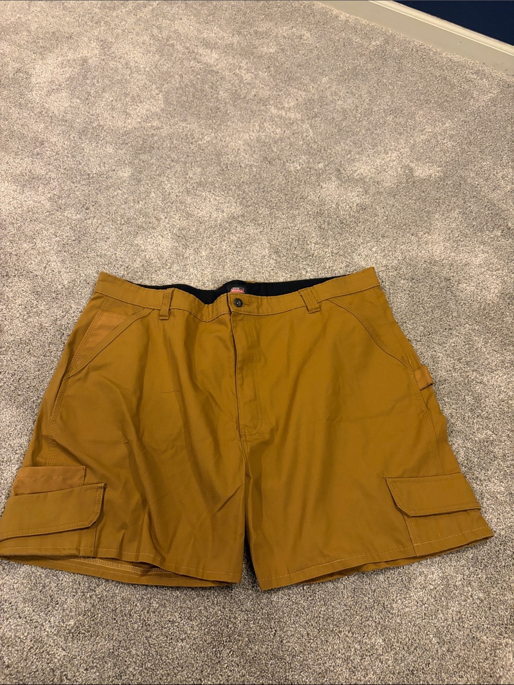Dickies Men's Cargo Shorts in Mustard Brown